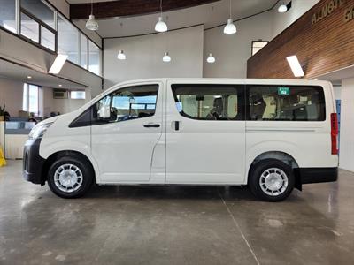 2019 Toyota Hiace - Thumbnail