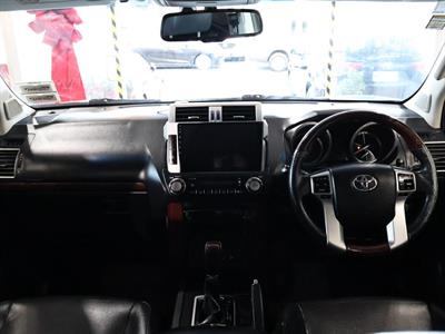2015 Toyota Land Cruiser Prado - Thumbnail