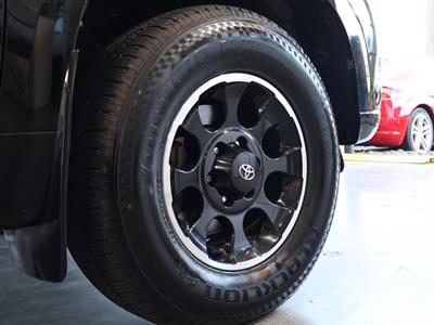 2015 Toyota Land Cruiser Prado - Thumbnail