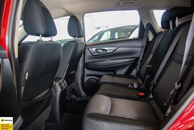 2021 Nissan X-Trail - Thumbnail