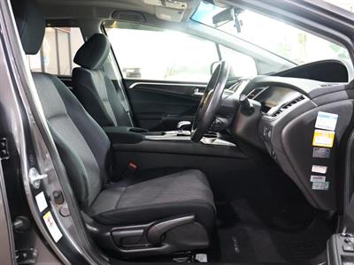 2017 Honda Jade - Thumbnail