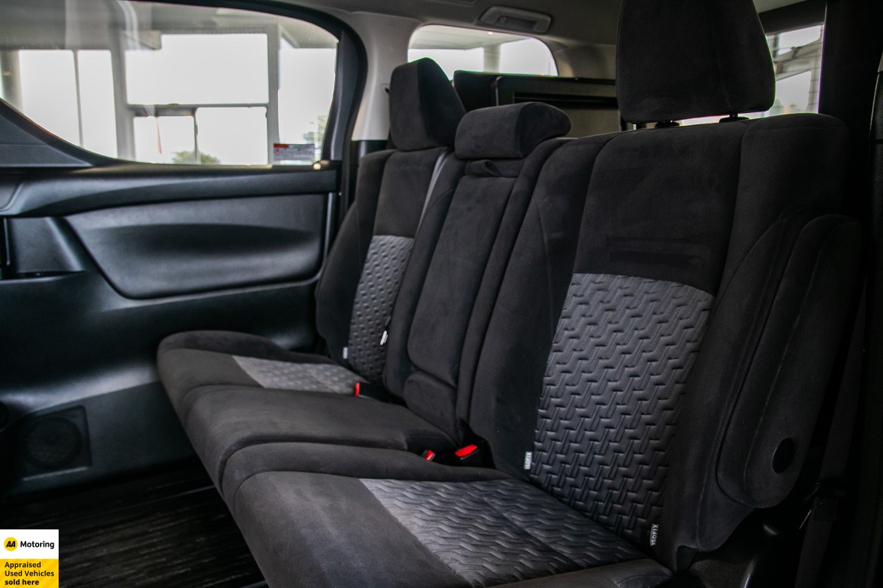 2016 Toyota Vellfire