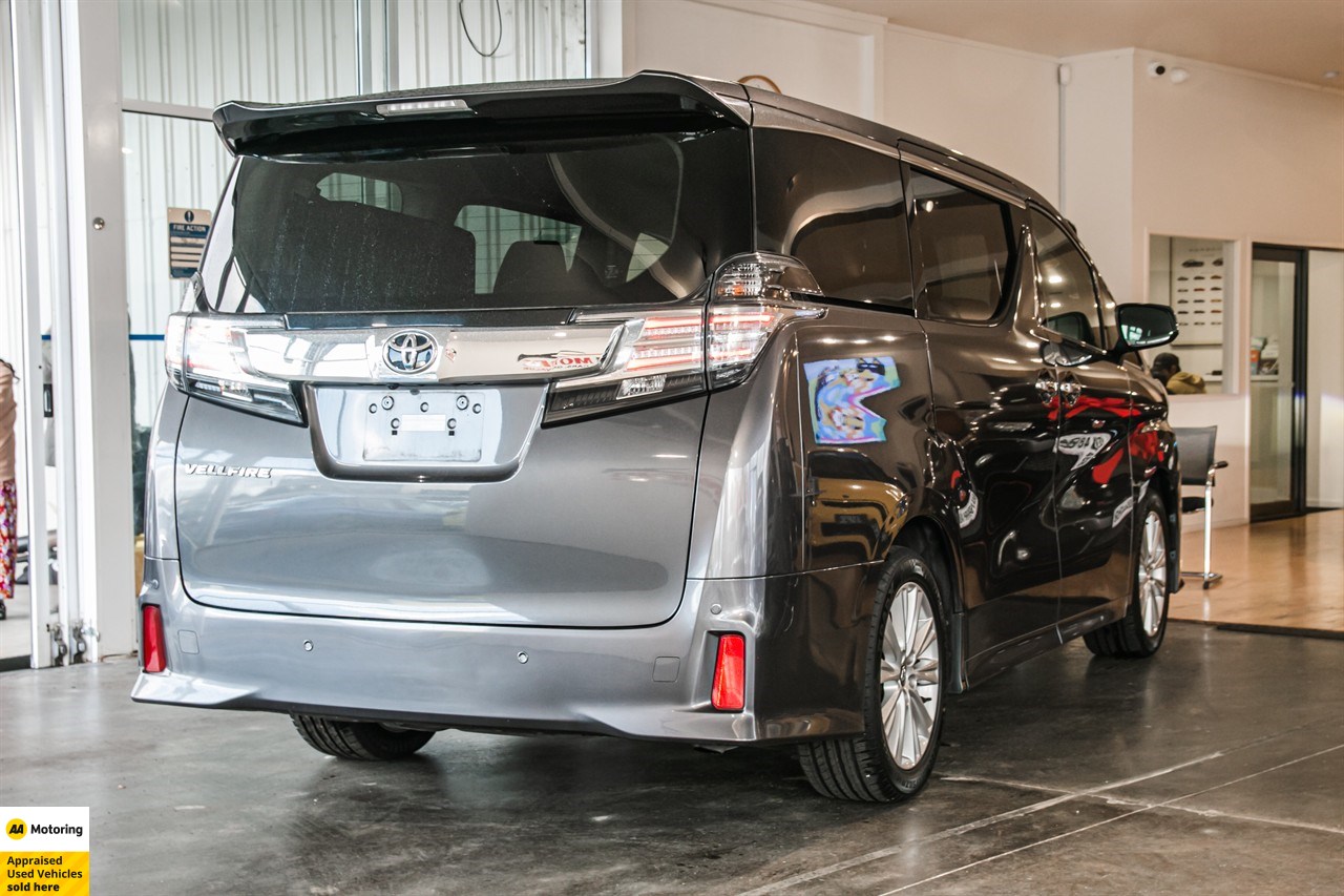 2016 Toyota Vellfire