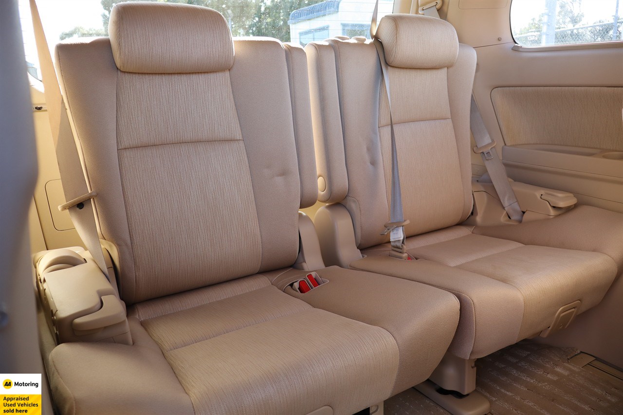 2012 Toyota Alphard