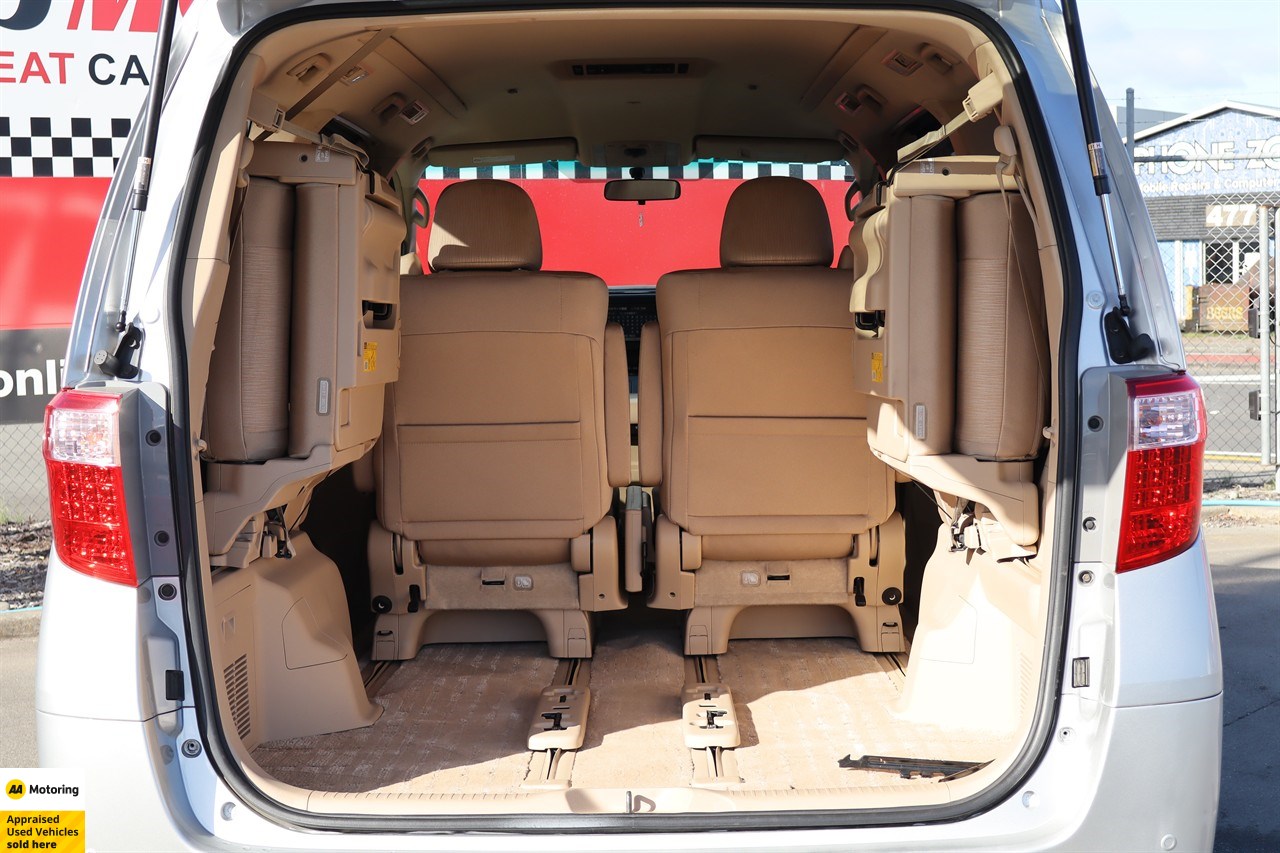 2012 Toyota Alphard
