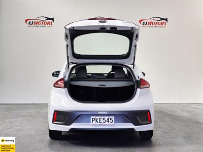 2022 Hyundai IONIQ - Thumbnail