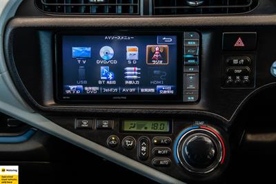 2014 Toyota Aqua - Thumbnail