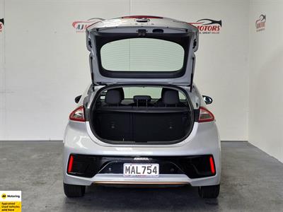 2019 Hyundai IONIQ - Thumbnail