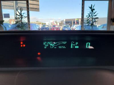 2013 Toyota Aqua - Thumbnail