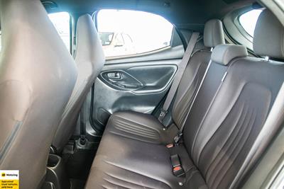 2021 Toyota Yaris - Thumbnail
