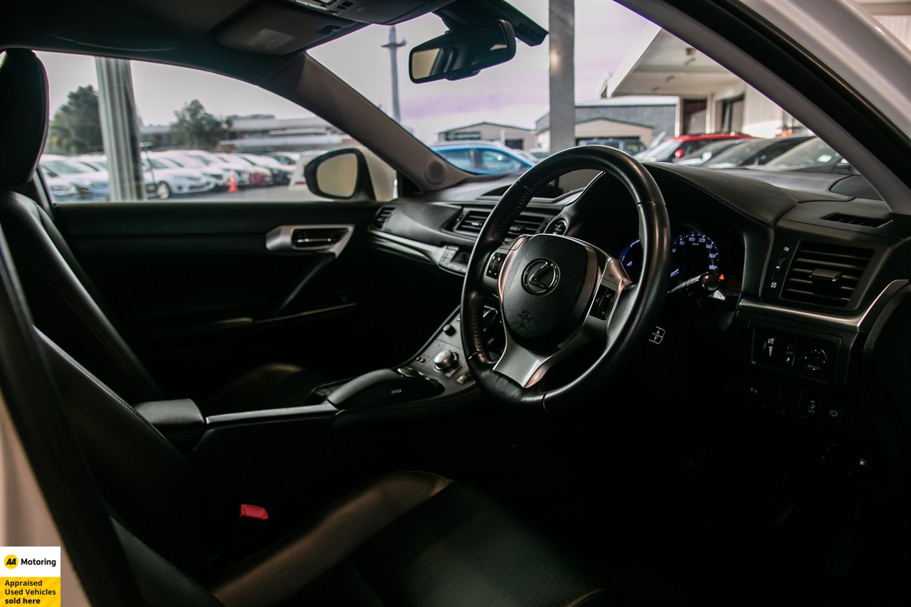 2013 Lexus CT 200h