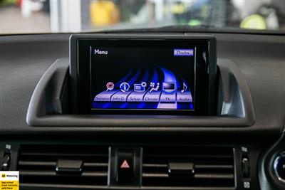 2013 Lexus CT 200h - Thumbnail