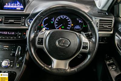 2013 Lexus CT 200h - Thumbnail