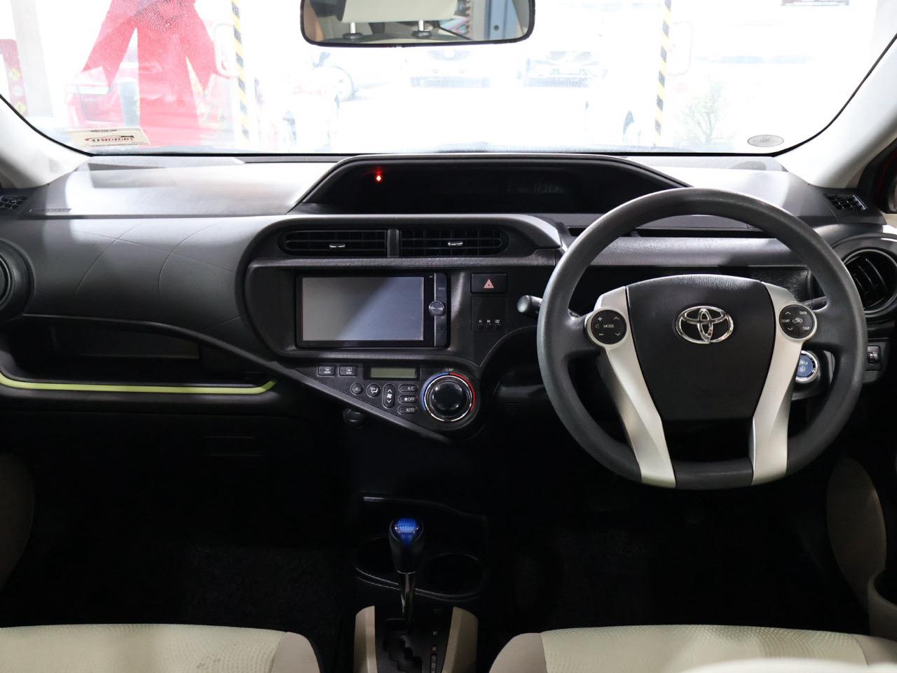 2013 Toyota Aqua