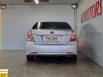 2011 Toyota Sai - Thumbnail