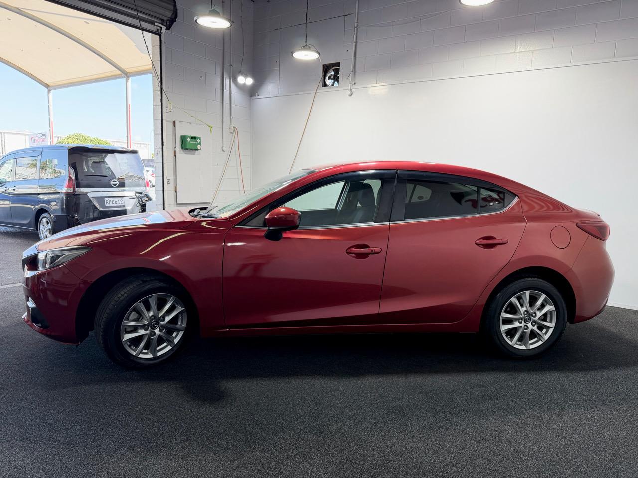 2015 Mazda Axela