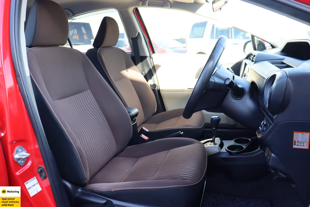 2013 Toyota Aqua