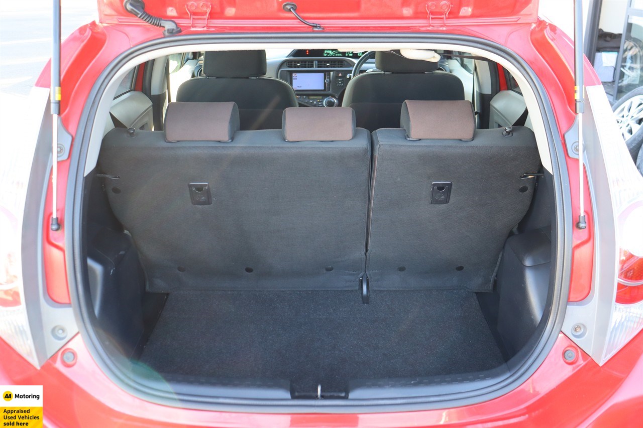 2013 Toyota Aqua
