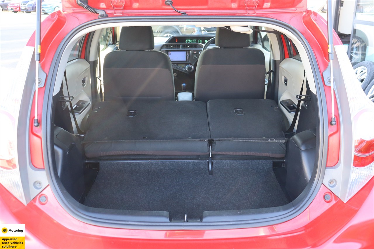 2013 Toyota Aqua