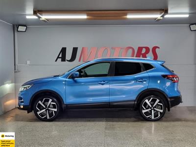 2020 Nissan Qashqai - Thumbnail