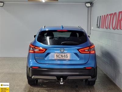2020 Nissan Qashqai - Thumbnail