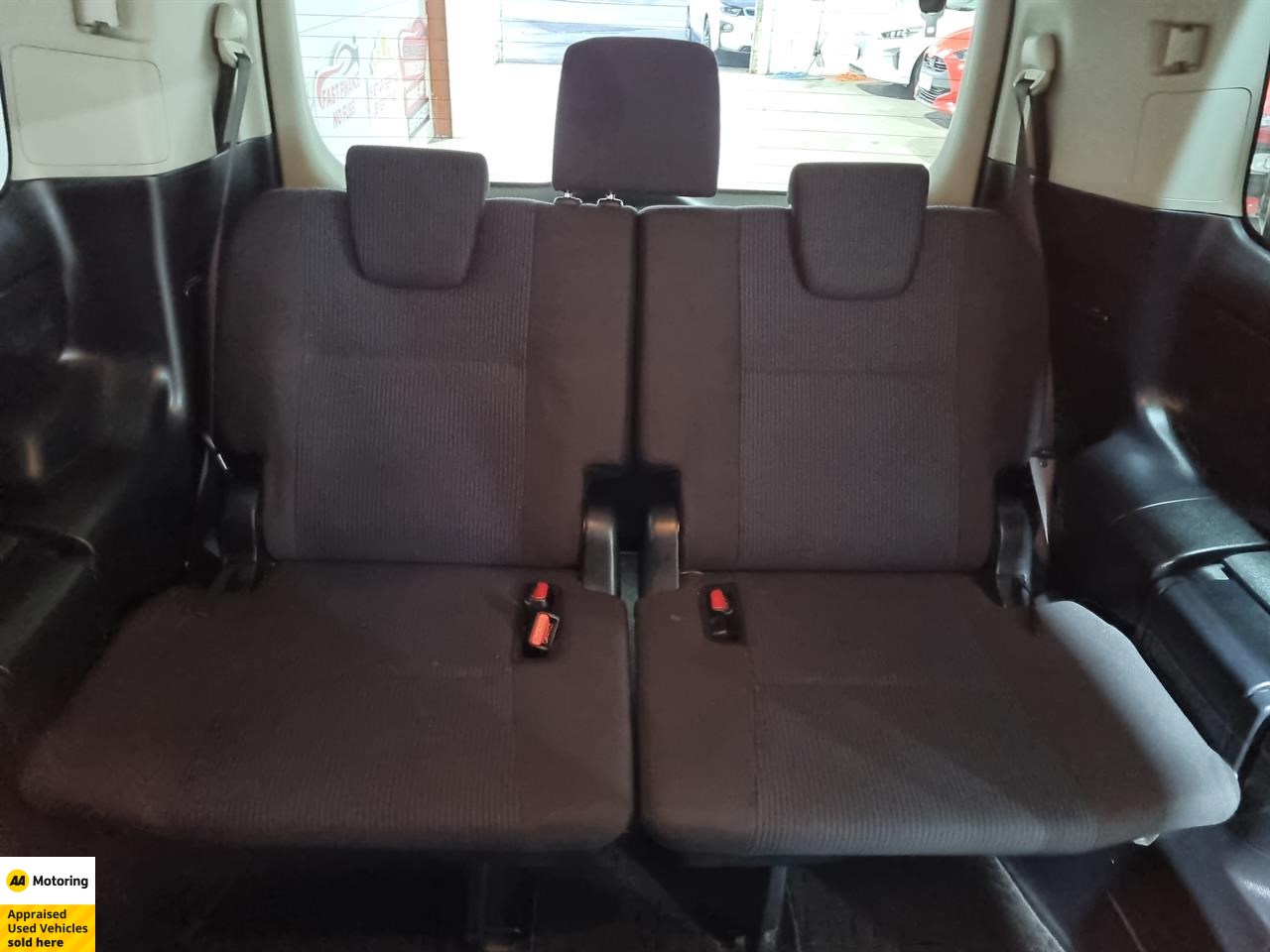 2014 Toyota Noah