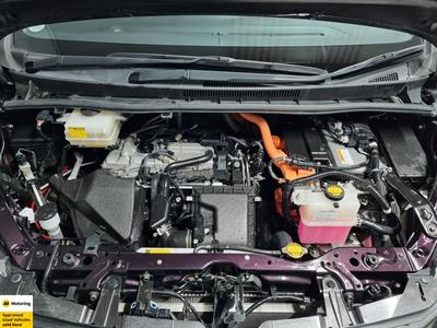 2014 Toyota Noah - Thumbnail