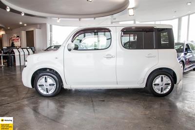 2016 Nissan Cube - Thumbnail