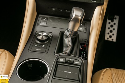 2014 Lexus RC300h - Thumbnail