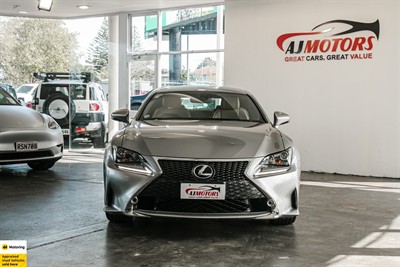 2014 Lexus RC300h - Thumbnail