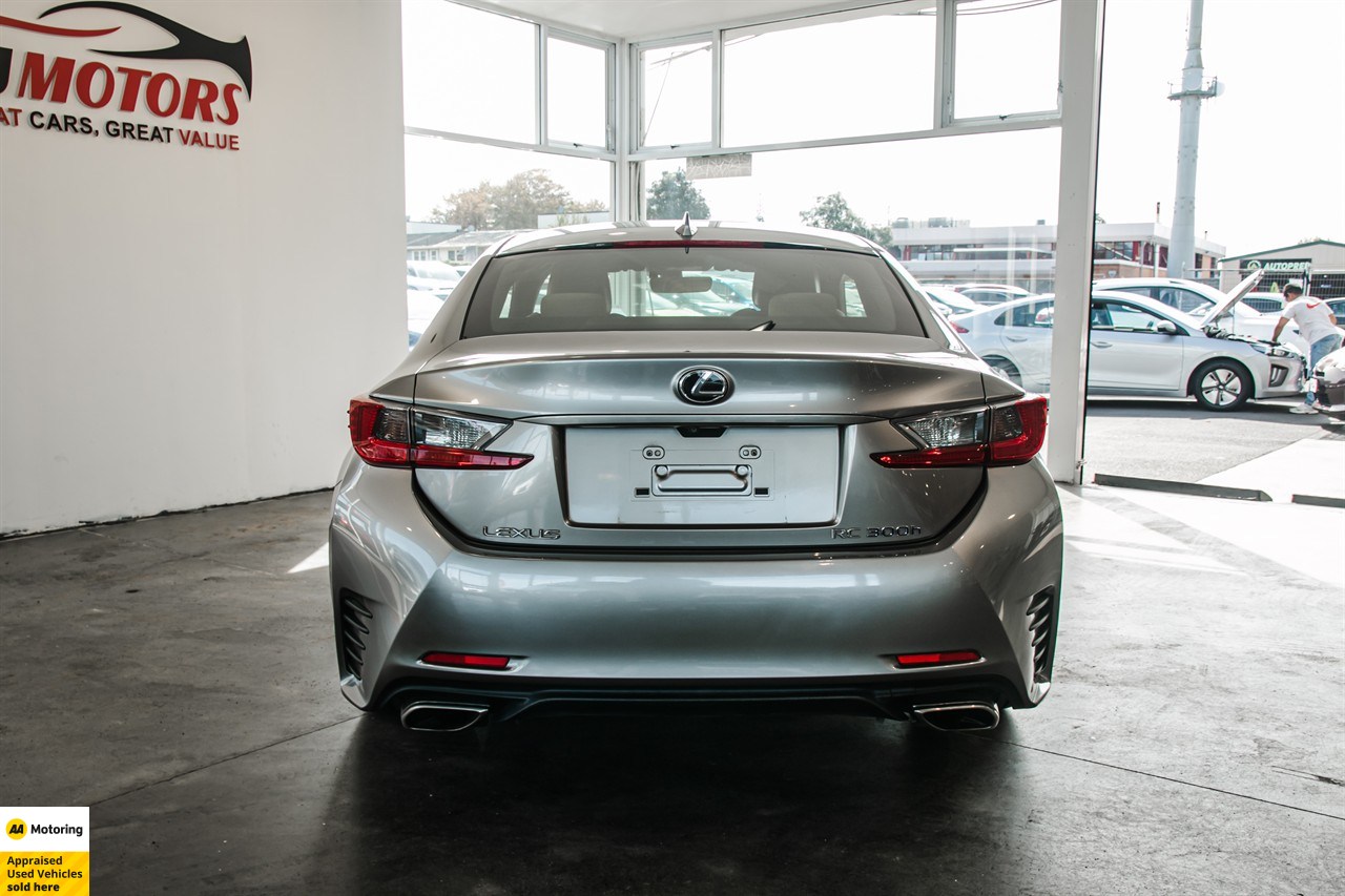 2014 Lexus RC300h
