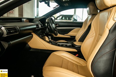 2014 Lexus RC300h - Thumbnail