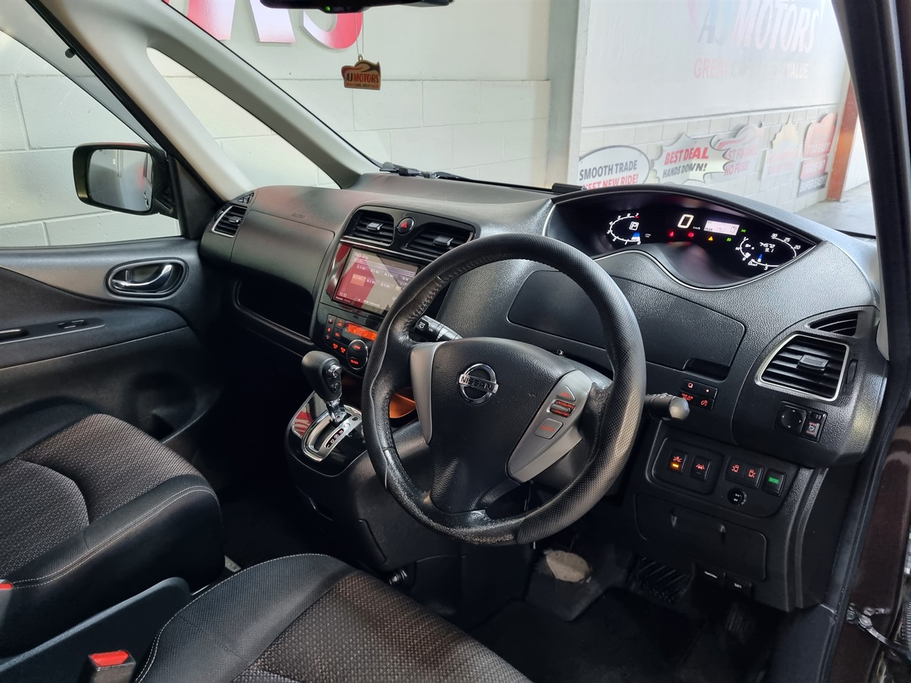 2015 Nissan Serena
