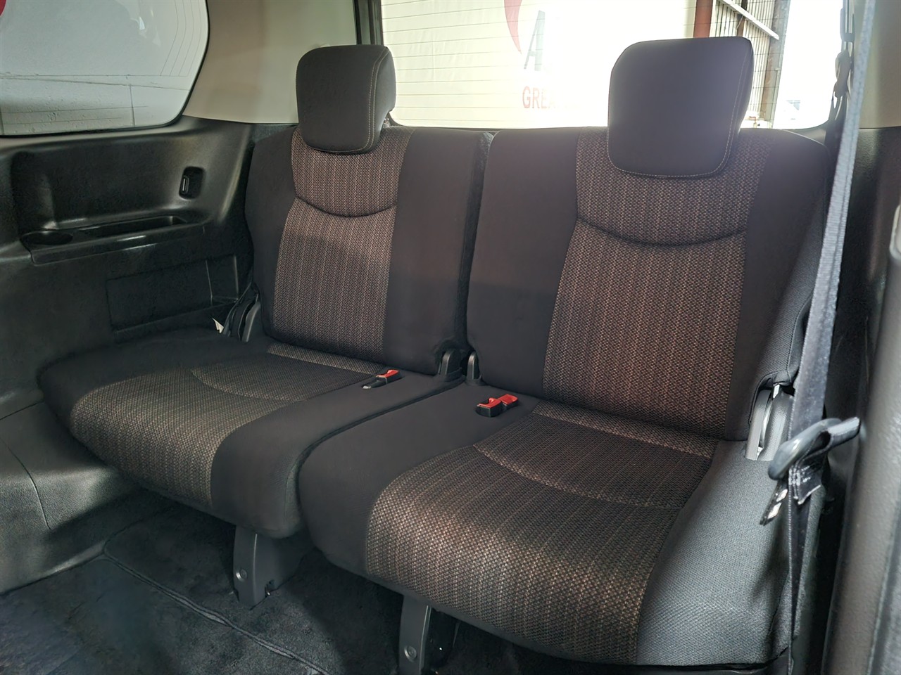 2015 Nissan Serena