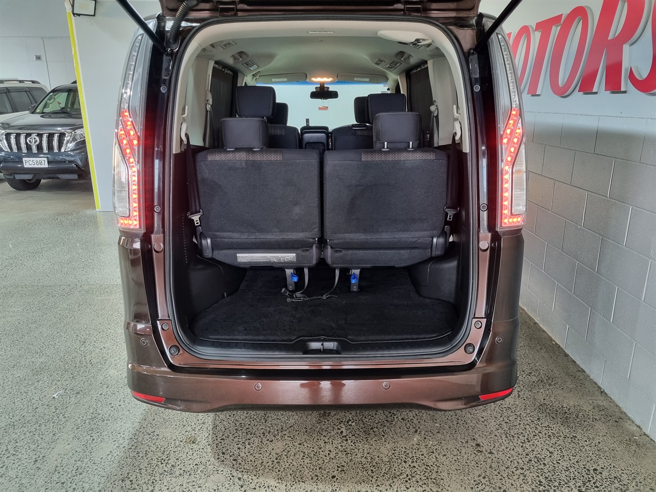 2015 Nissan Serena