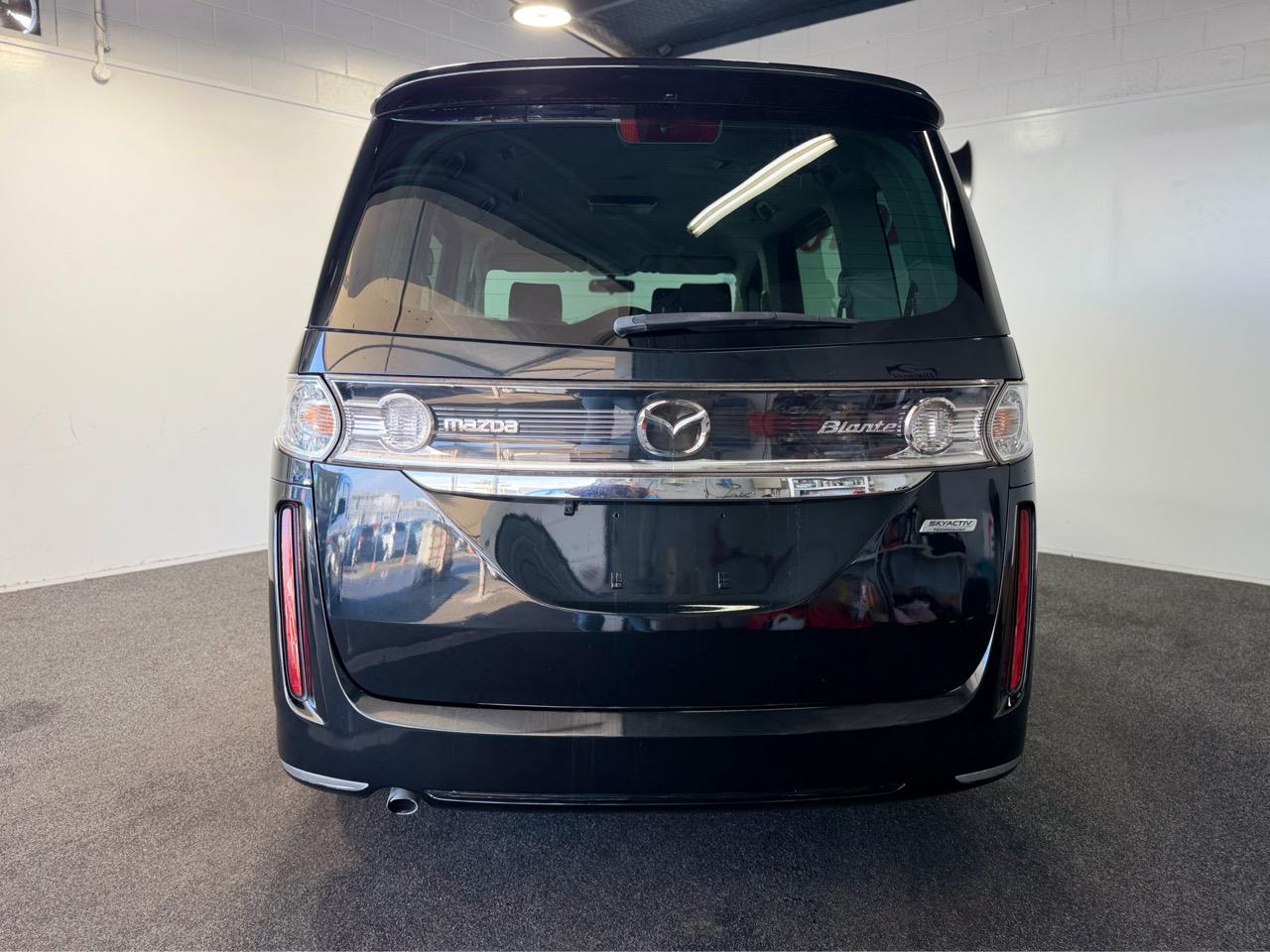 2014 Mazda Biante
