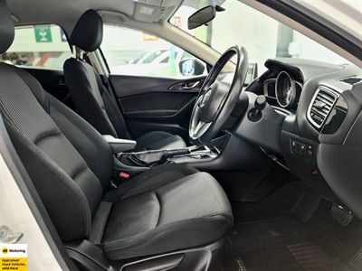 2014 Mazda Axela - Thumbnail