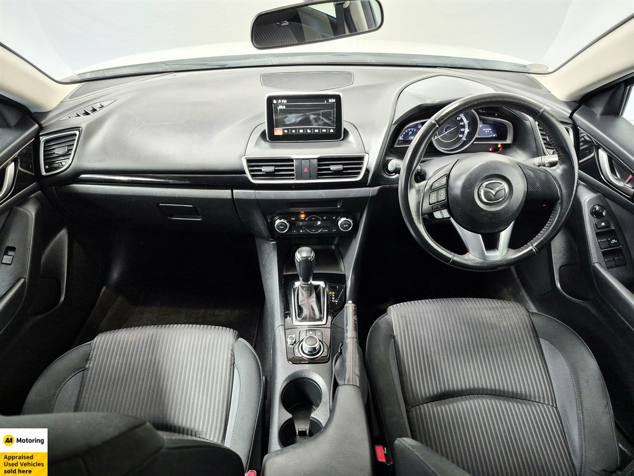 2014 Mazda Axela