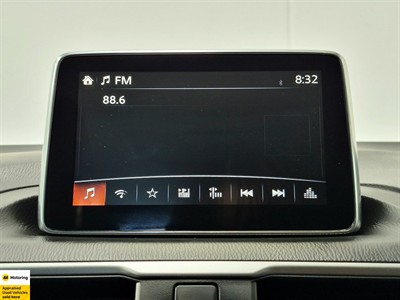 2014 Mazda Axela - Thumbnail