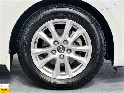 2014 Mazda Axela - Thumbnail