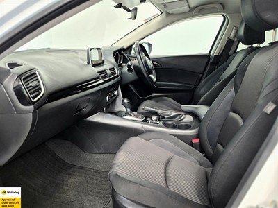 2014 Mazda Axela - Thumbnail