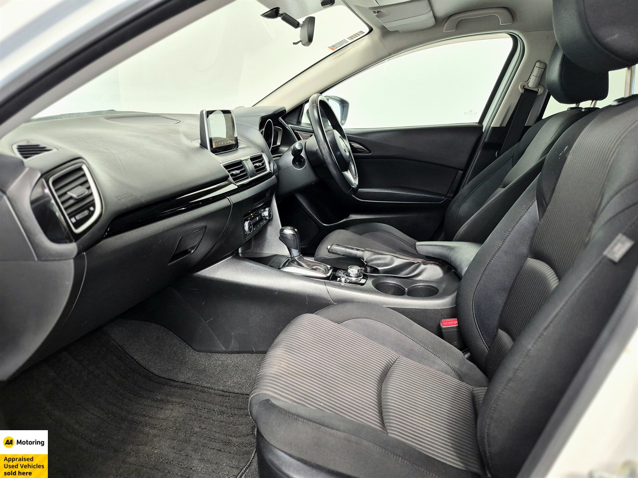 2014 Mazda Axela