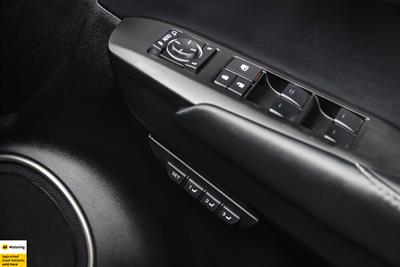 2017 Lexus NX 300h - Thumbnail