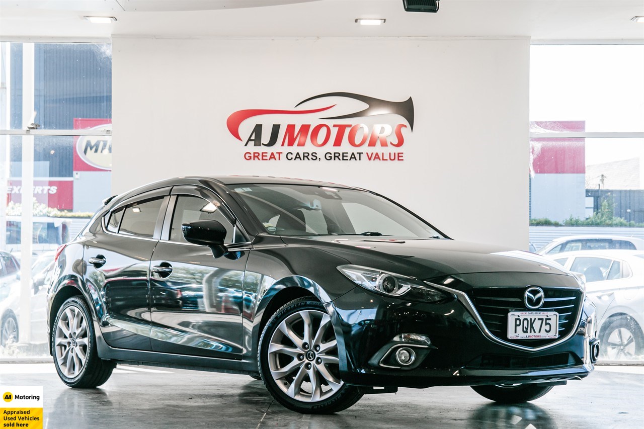 2015 Mazda Axela