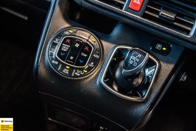 2014 Toyota Voxy - Thumbnail