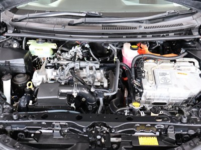 2013 Toyota Aqua - Thumbnail