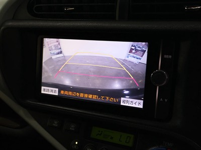 2013 Toyota Aqua - Thumbnail