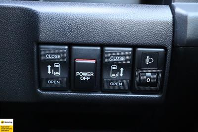 2012 Nissan Lafesta - Thumbnail