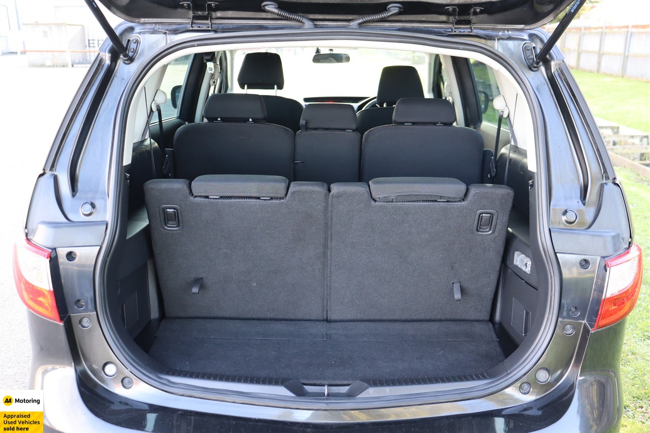 2012 Nissan Lafesta