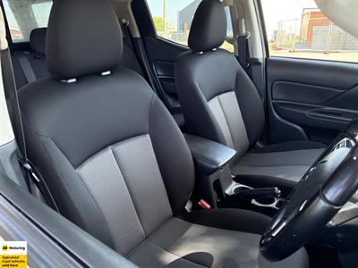 2019 Mitsubishi Triton - Thumbnail